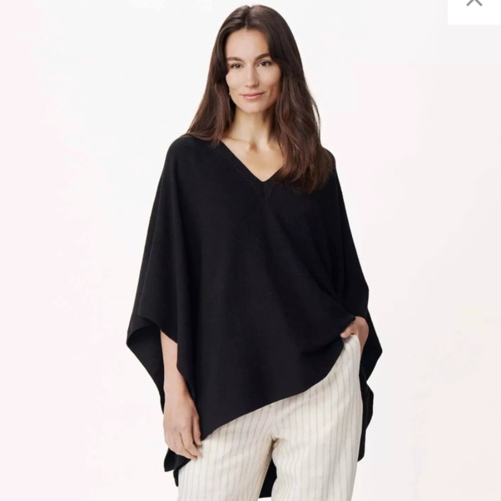 MERSEA Black Knit Anywhere V-Neck Poncho O/S